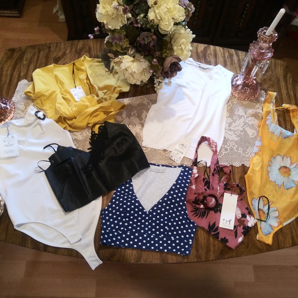 Don't buy make offer Sale Zara tops mix and match